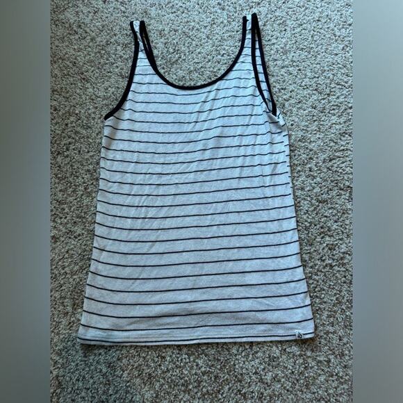 Volcom, tank top, lightweight knit, size Medium - Picture 1 of 6
